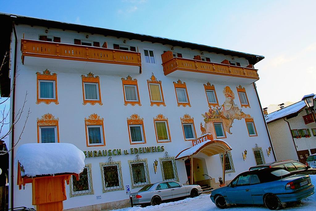 Hotel Garni Almenrausch Und Edelweiss Garmisch-Partenkirchen Exterior foto