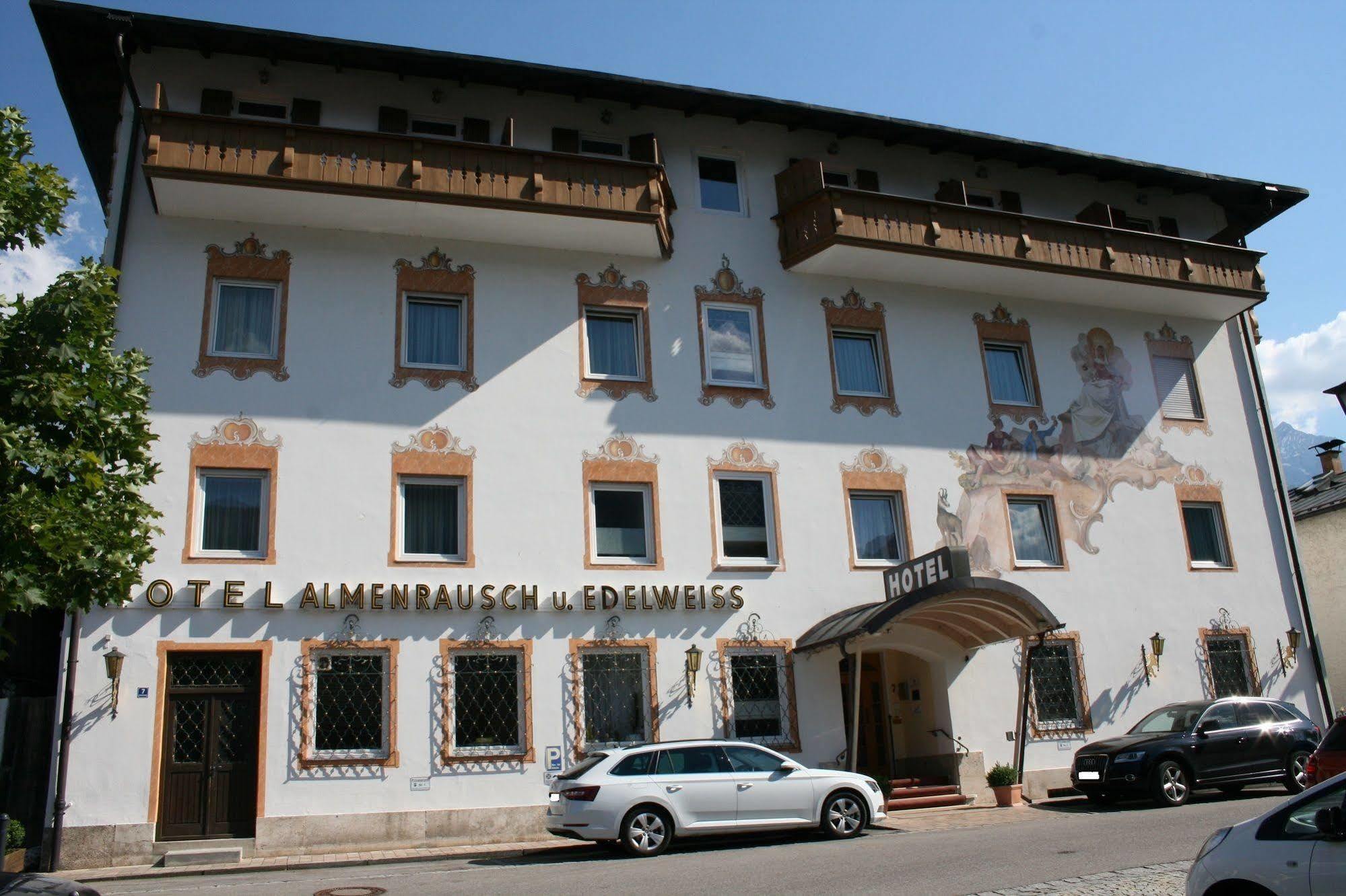 Hotel Garni Almenrausch Und Edelweiss Garmisch-Partenkirchen Exterior foto